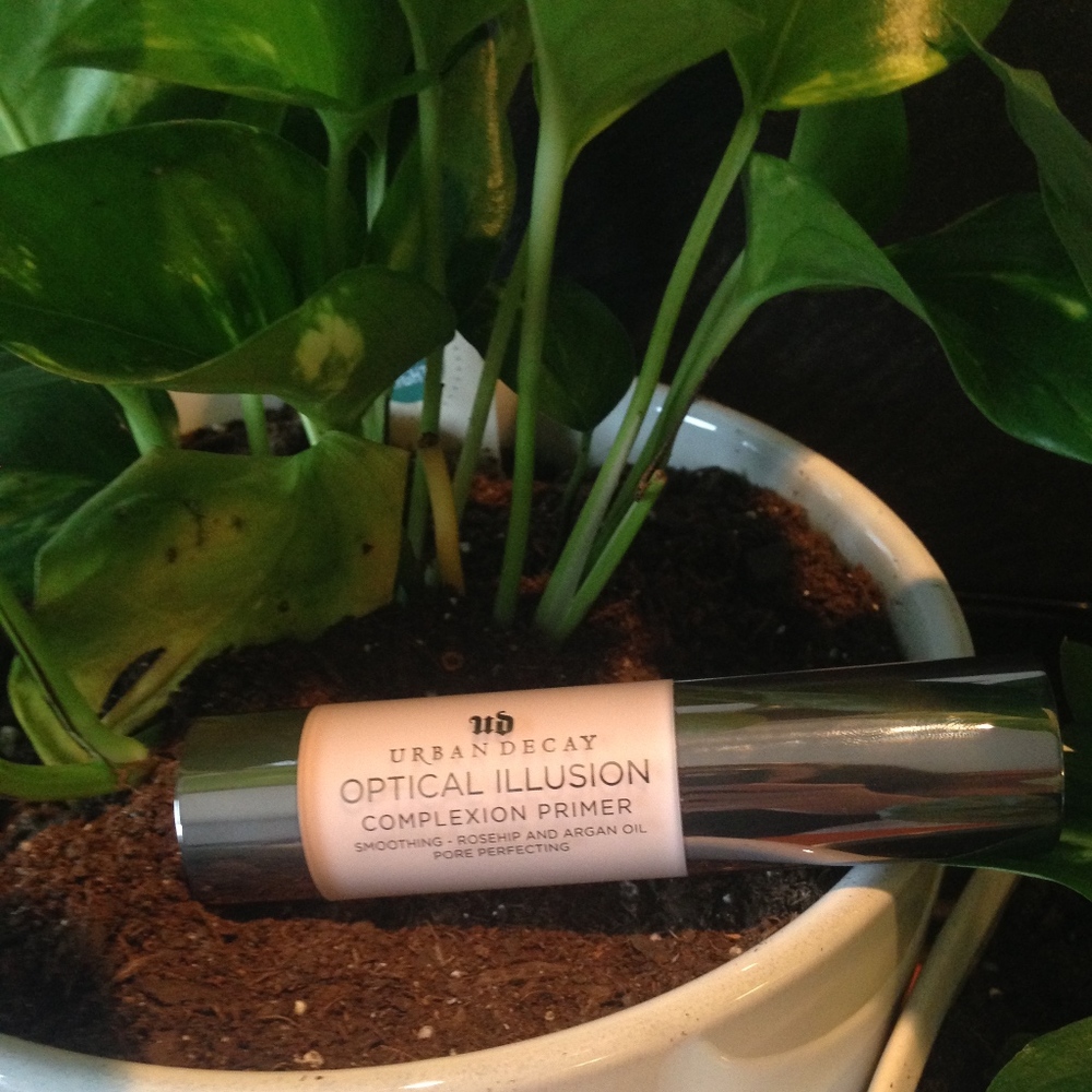 Urban Decay Optical Illusion Complexion Primer